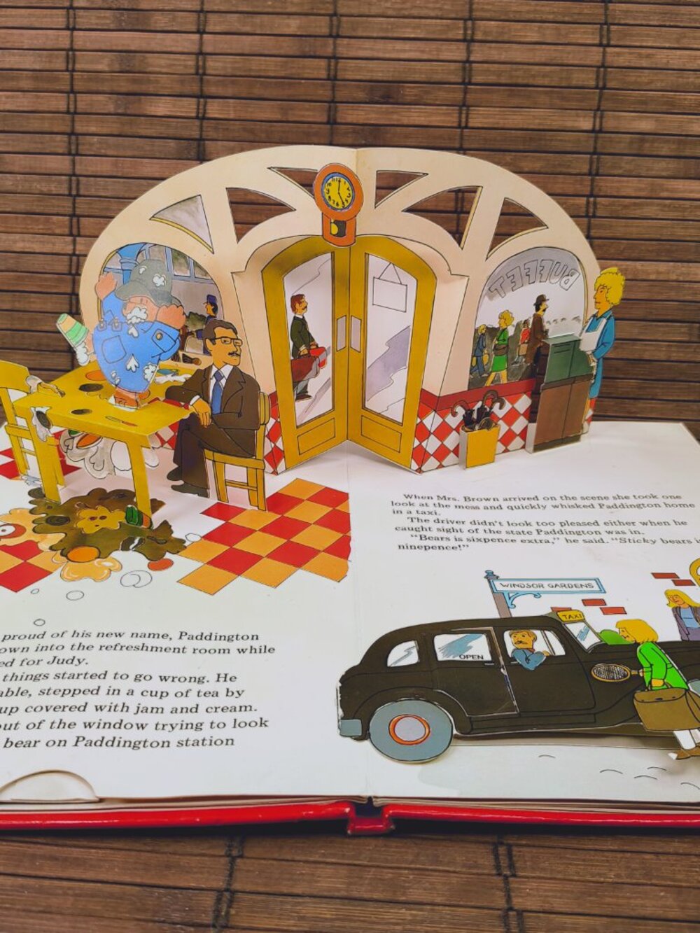 Vintage Paddington's Pop-Up Book Michael Bond Hardcover - Picture 5 of 9